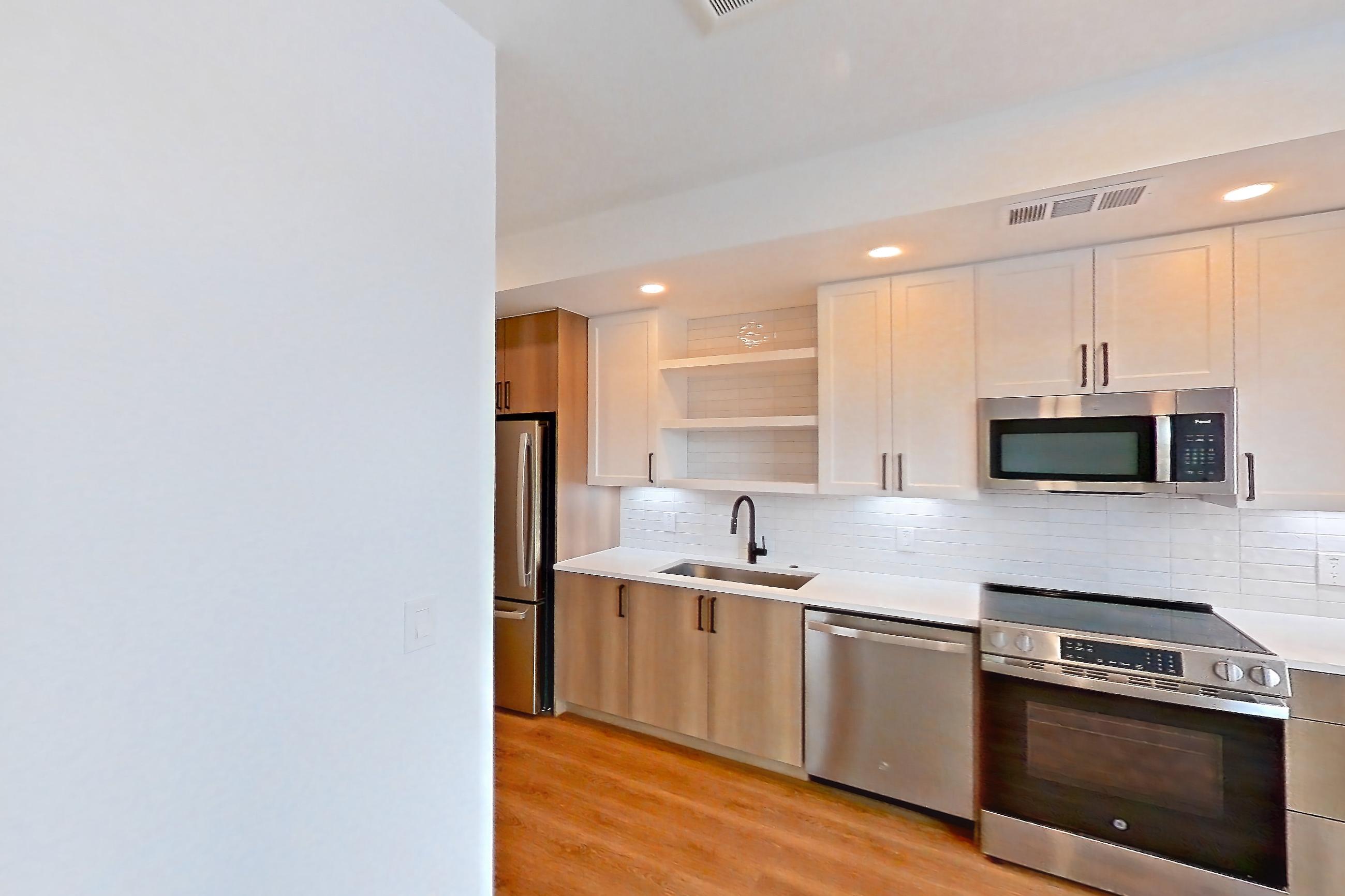 DINING ROOM (representative of this floor plan)