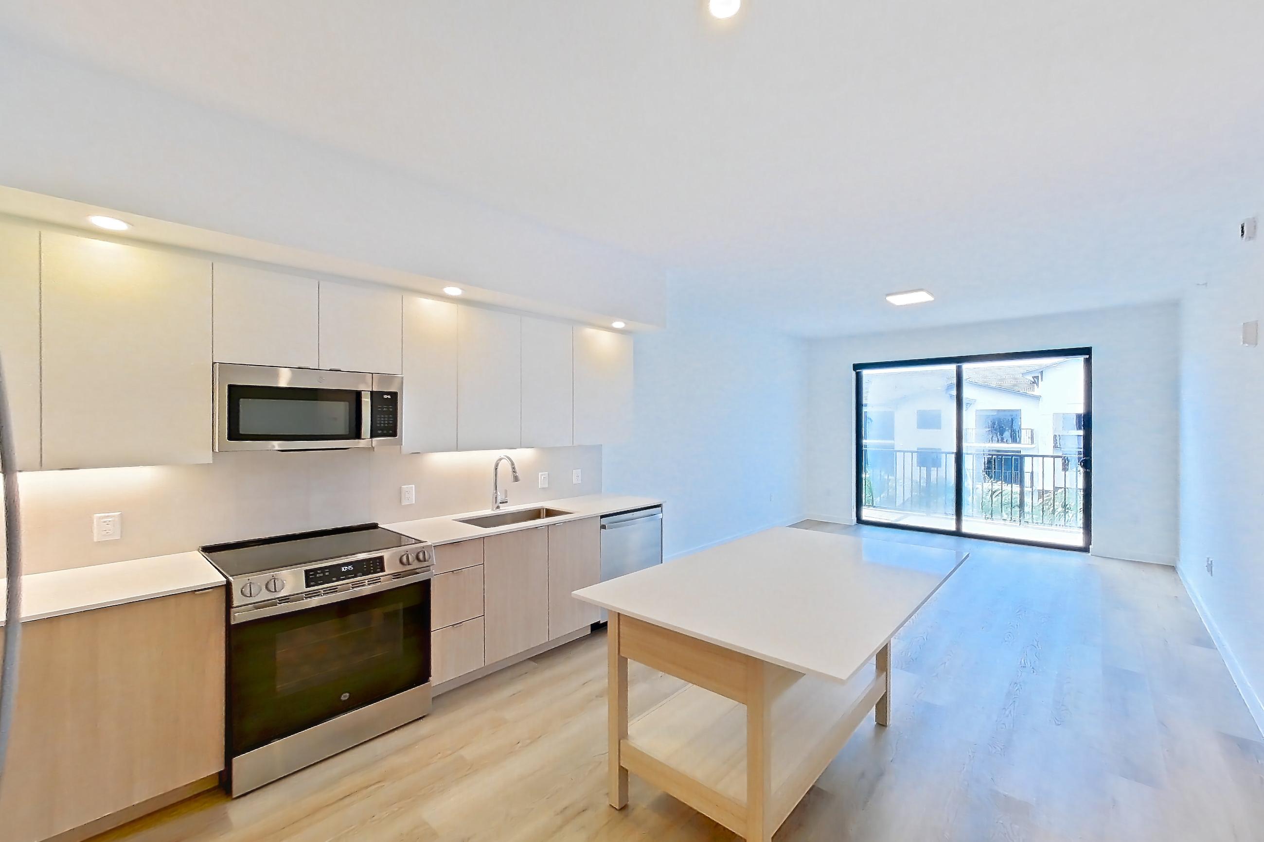 KITCHEN ENTRYWAY (representative of this floor plan)