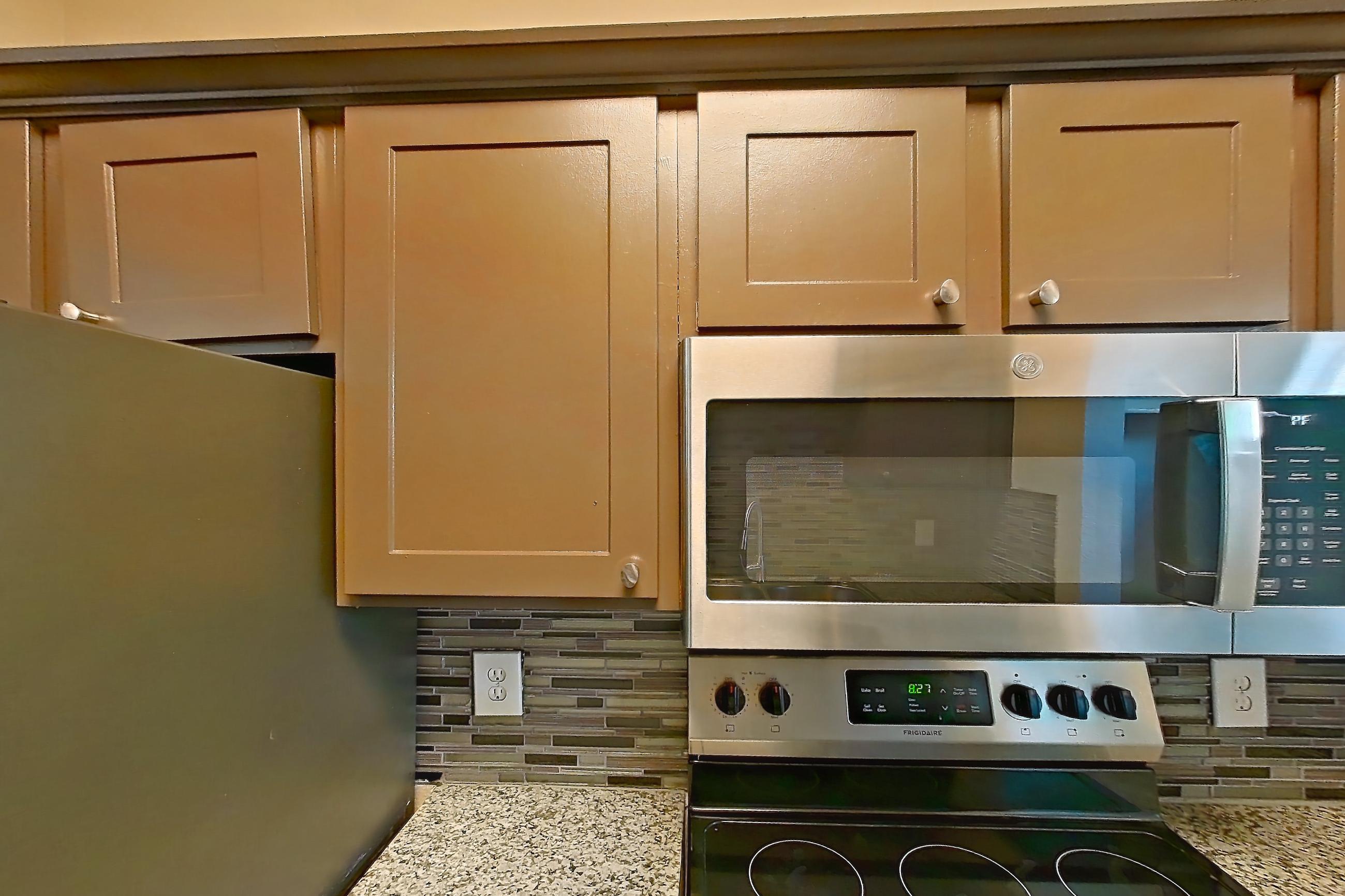 Kitchen in Apartment 3924 at Waterford on the Meadow, B4 floor plan