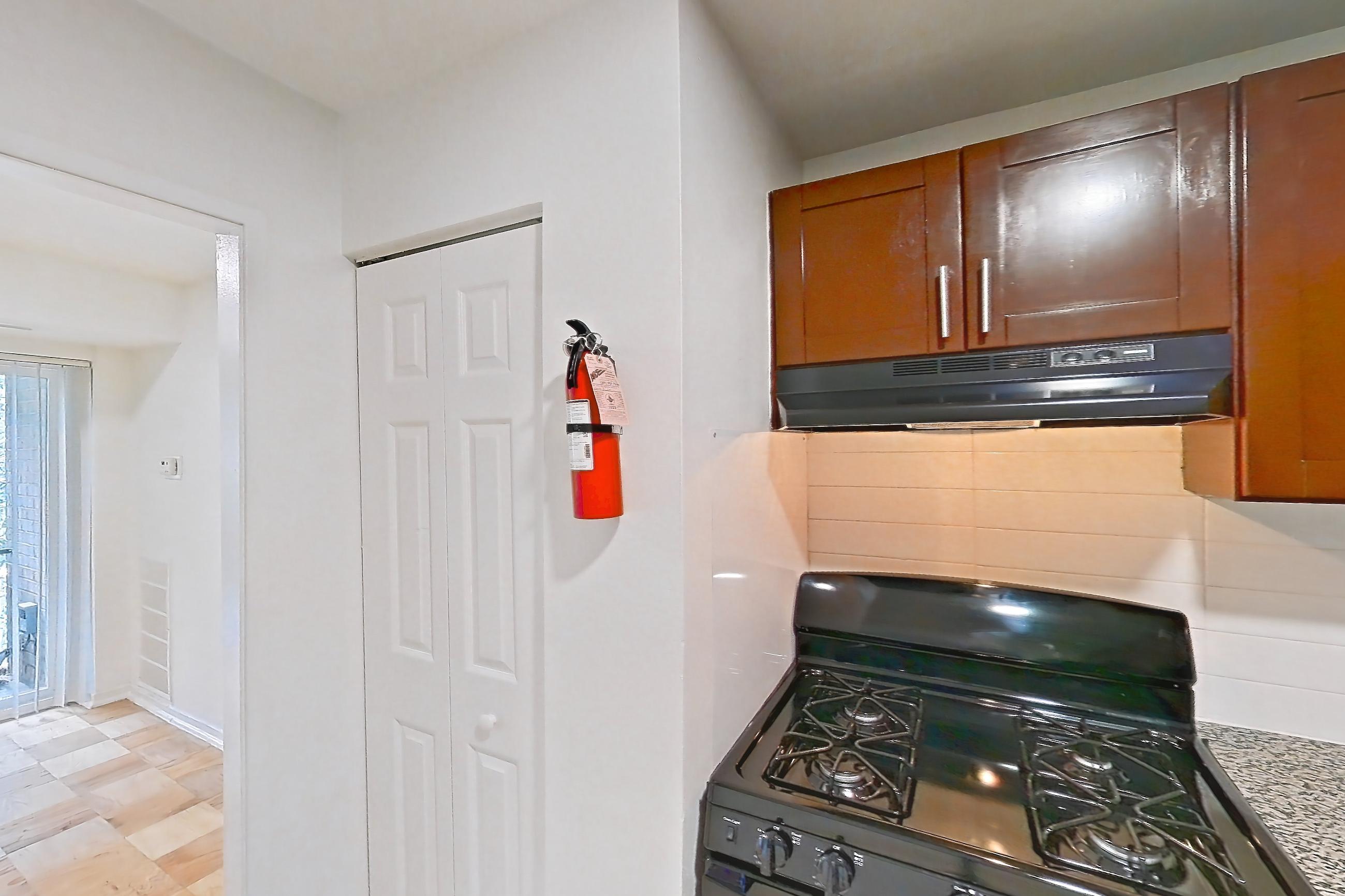 Kitchen in a One Bedroom One Bath with Den floor plan apartment, representative of Apartment 6005SD32 at Franklin Park at Greenbelt Station