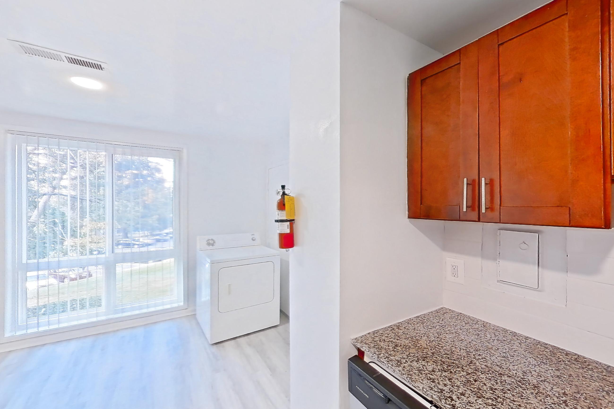Kitchen in a Bismark floor plan apartment, representative of Apartment 9000BT33 at Franklin Park at Greenbelt Station