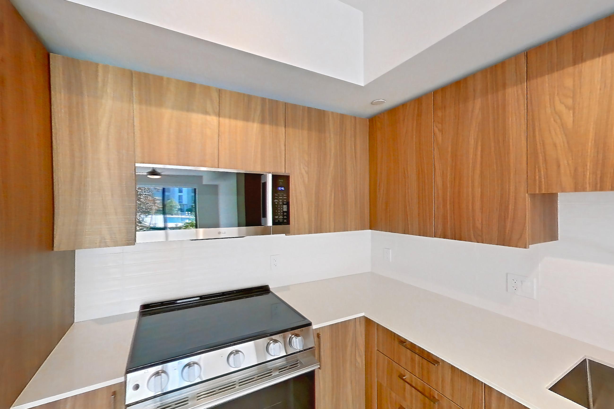 Kitchen, Apartment 109 at Lakeview at NoMi