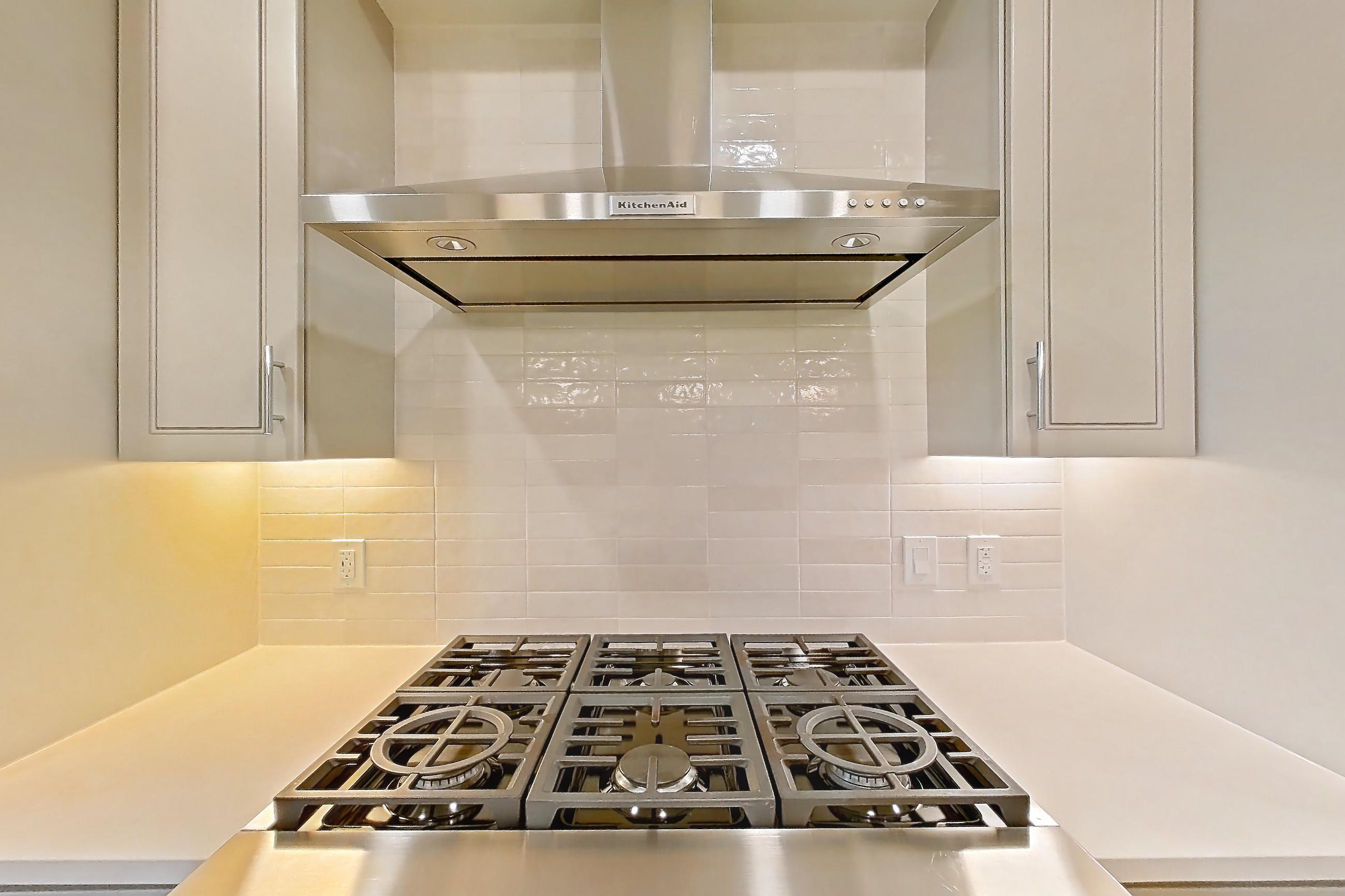 Kitchen in Apartment 525 at 99 West Paces, A12 floor plan