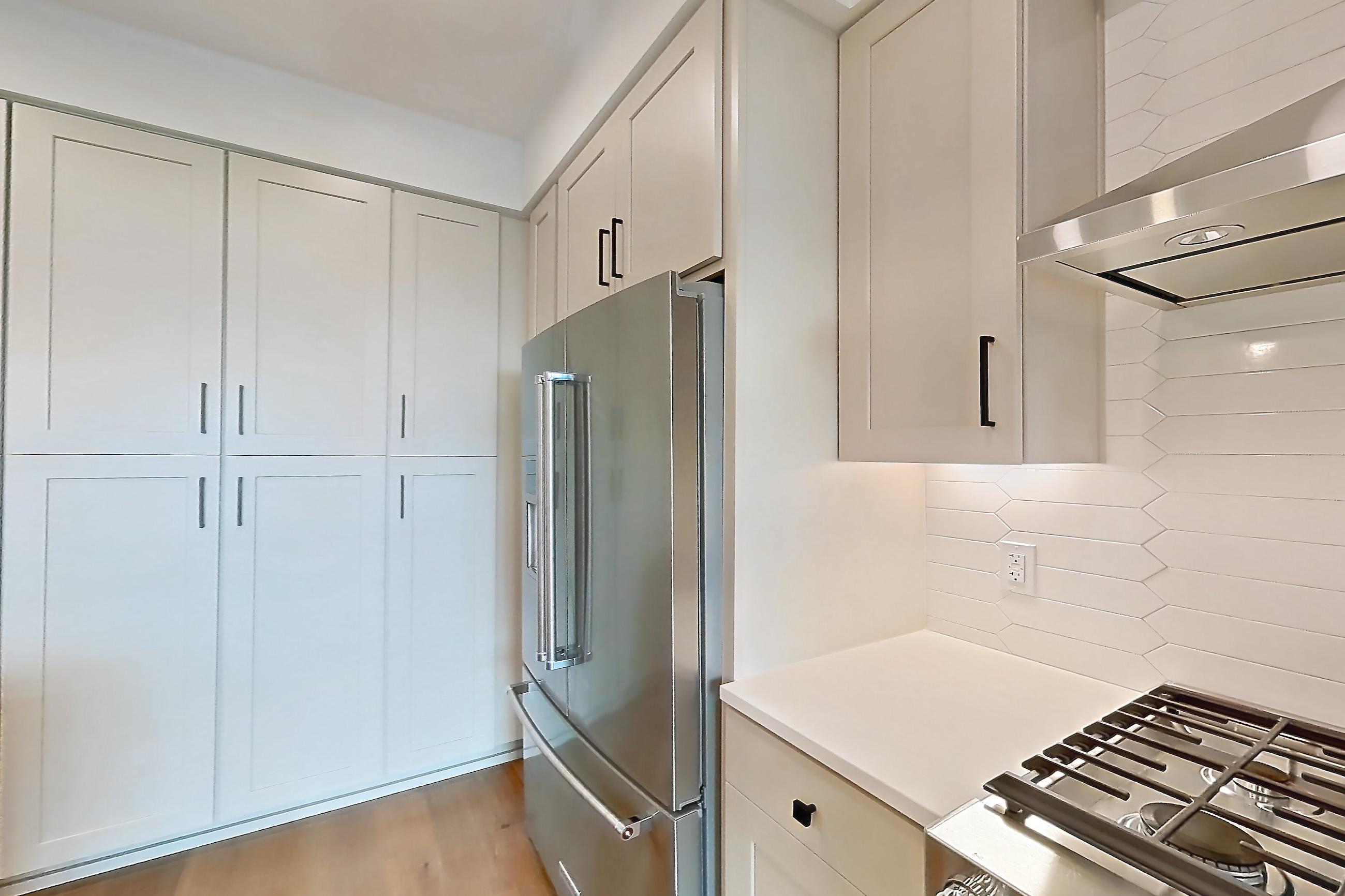 Kitchen in Apartment 829 at 99 West Paces, A2 floor plan
