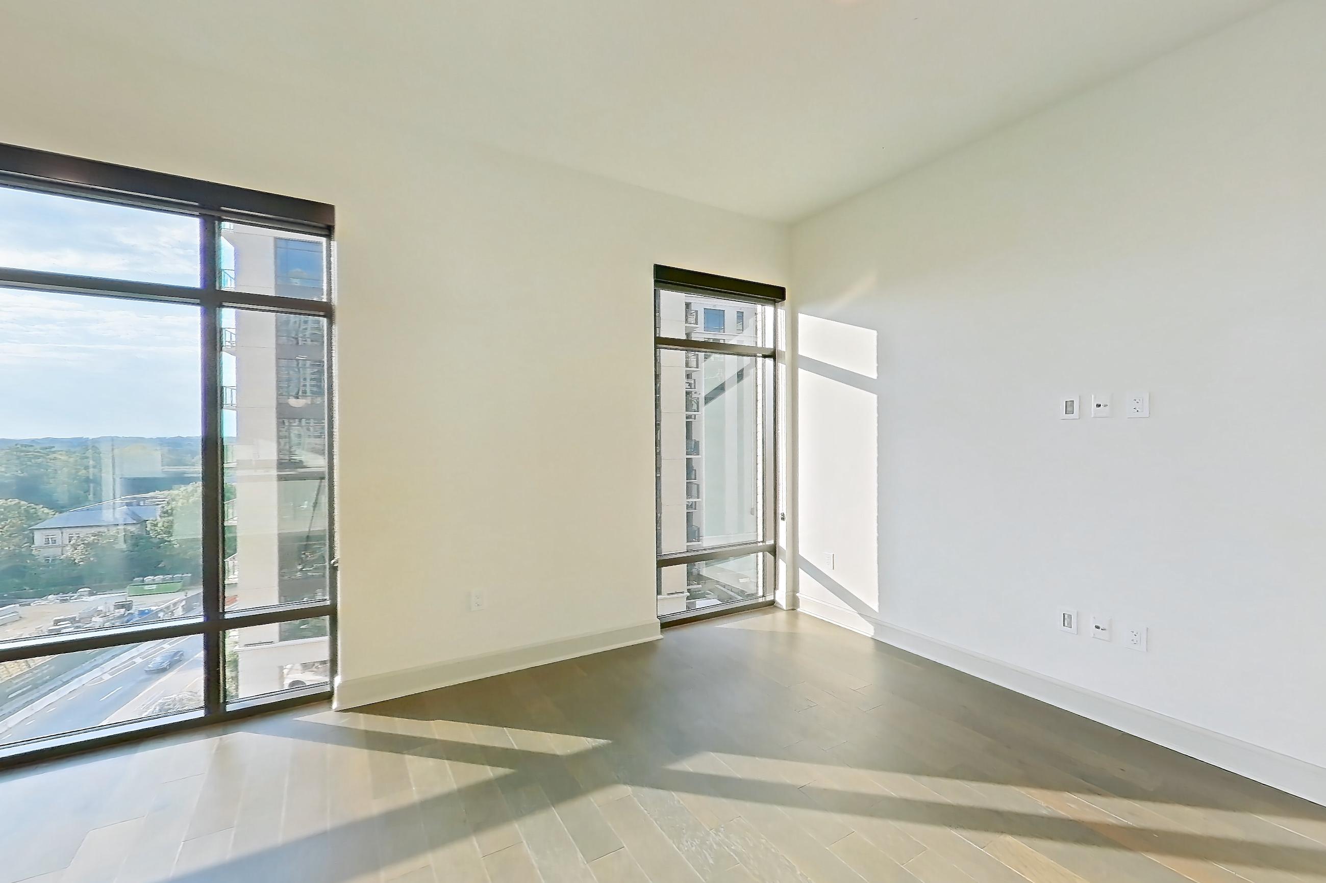 Living room, Apartment 845 at 99 West Paces